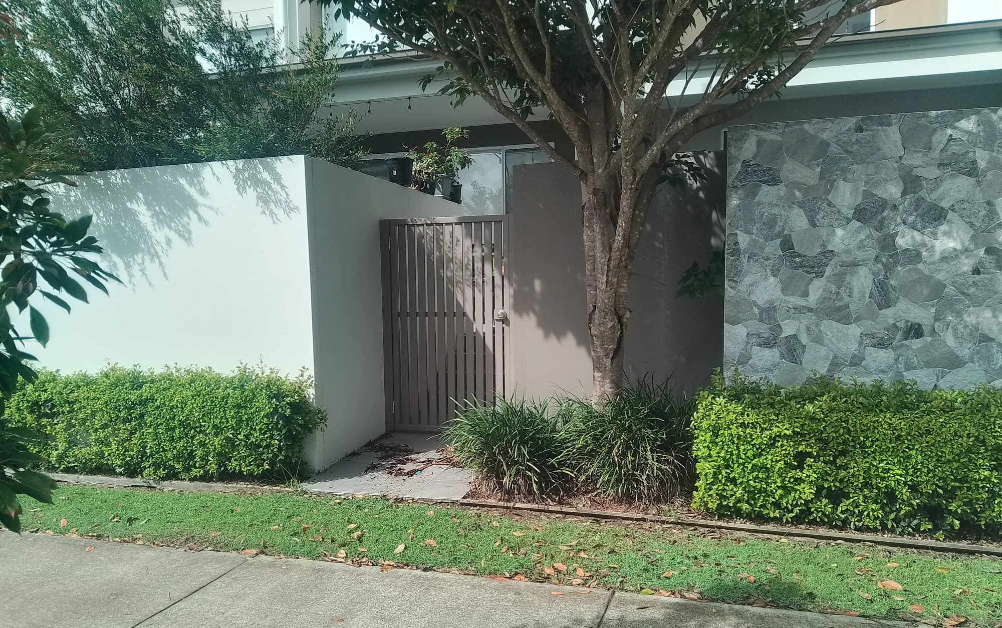 Tiles on Concrete for Stone Effect